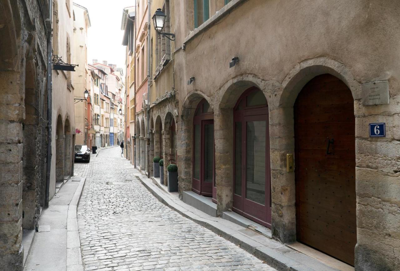 Le Nid Du Lion - Joli T2 Quartier St Georges Au Calme Apartment Lyon Bagian luar foto
